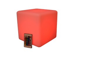 cube 8 red remote